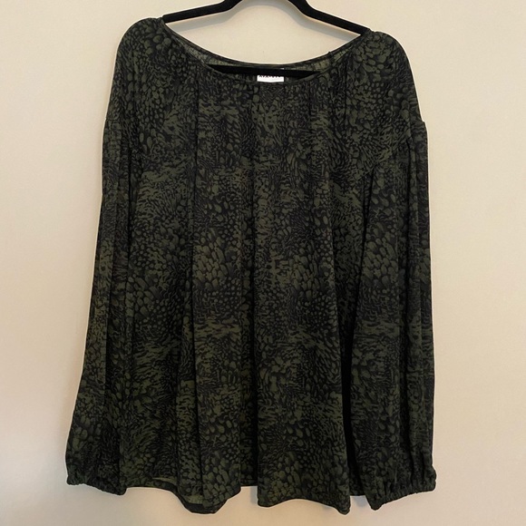 BUNDLE OF FOUR Ava & Viv Long Sleeve Blouses size X & 1X - Picture 4 of 5